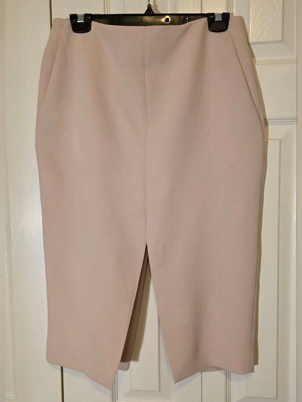 Aritzia Babaton Jax Blush Pink Pencil Skirt with Front And Back Slit 6